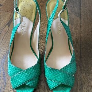Cole Haan Green Textured Slingback Peep-Toe Heels